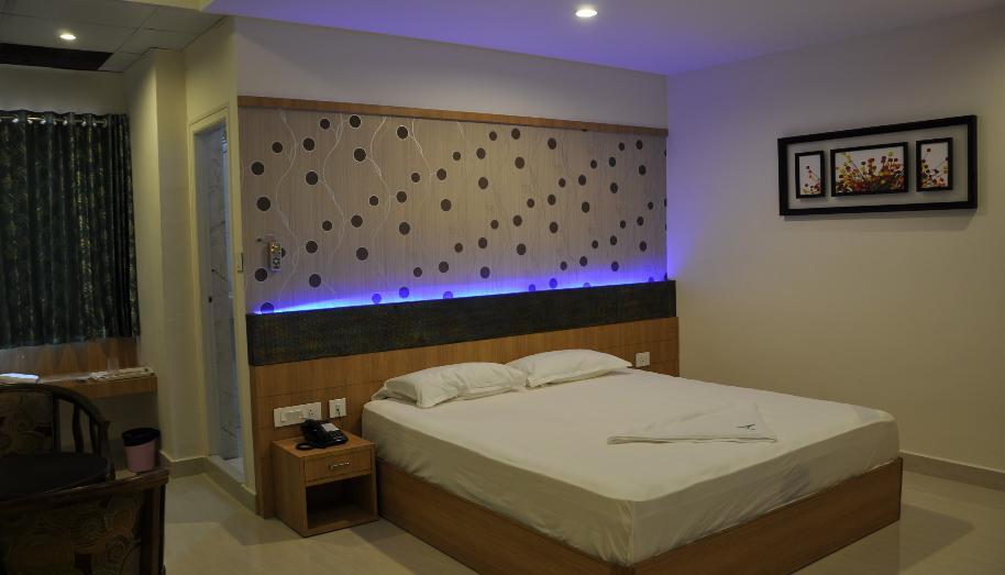 Hotel Athidi Grand Visakhapatnam Kamer foto